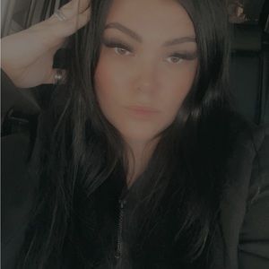 Meet your Posher, Jordyn